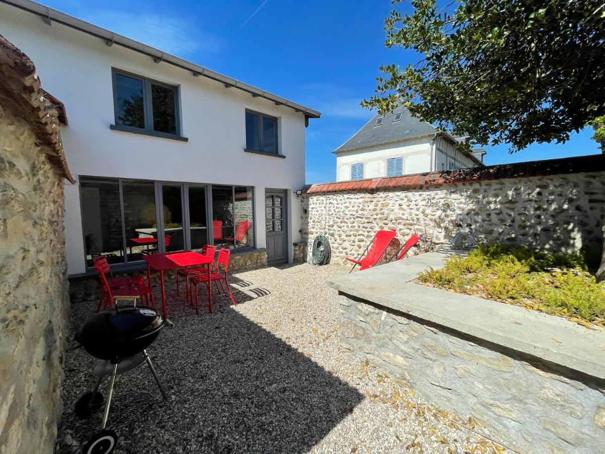 Maison Familiale Avec Jardin Ferienhaus